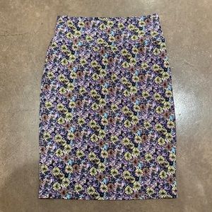 LuLaRoe Cassie Pencil Skirt size (M)